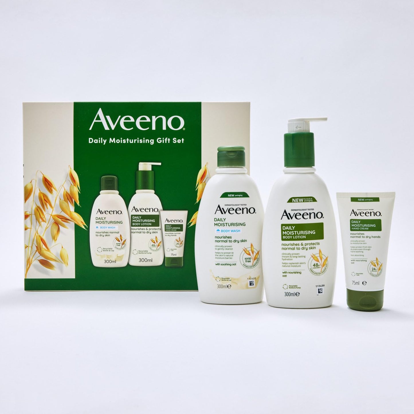 AVEENO® Daily Moisturising Gift Set with Body Wash 300ml, Body Lotion 300ml and Hand Cream 75ml, Sensitive Skin Gift, 3-Step Skincare Regime, Christmas Gift